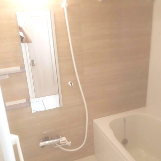 バス・シャワールーム　お風呂です