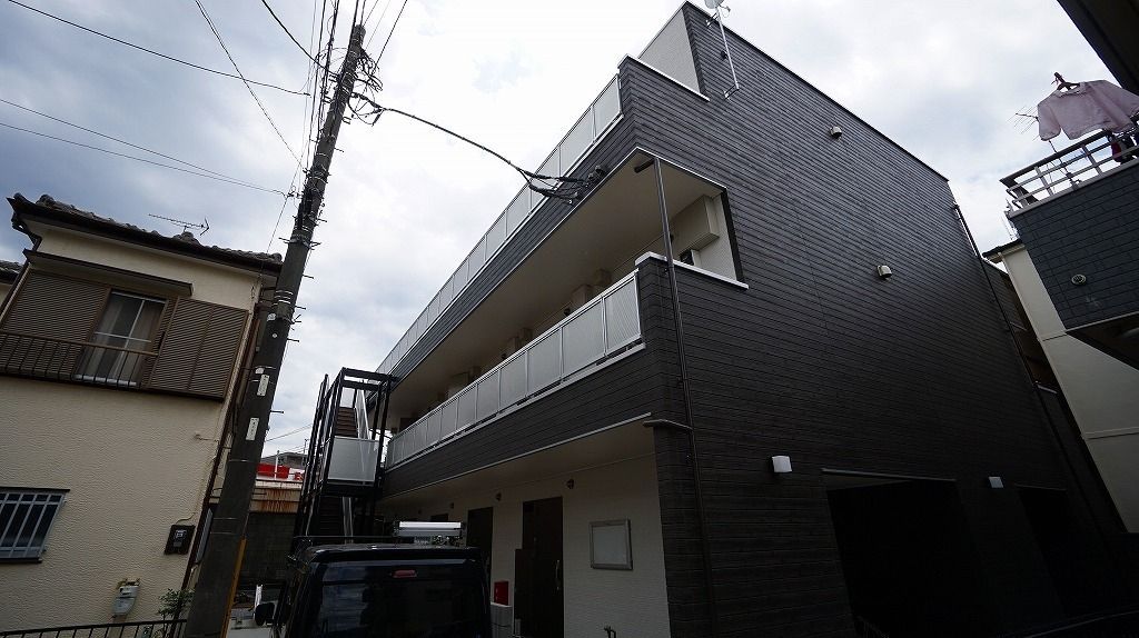 建物外観　リブリ・結