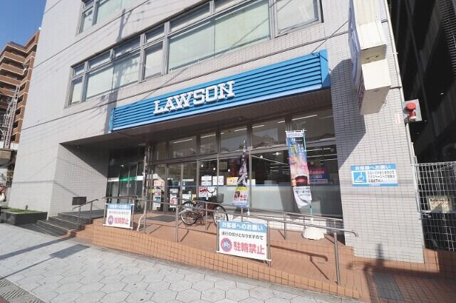 コンビニ　ローソン玉造駅前店（コンビニ）まで109m