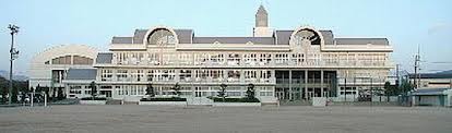 小学校　篠山市立 味間小学校（小学校）まで560m