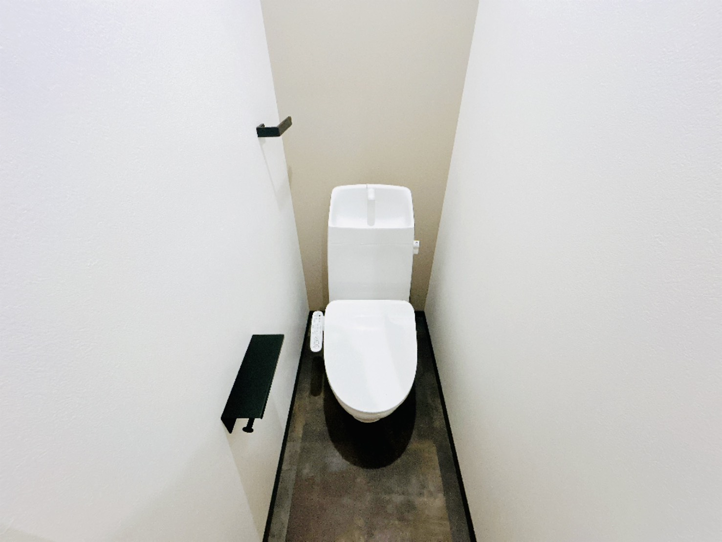 阪神電鉄阪神なんば線 千鳥橋駅 徒歩7分 4階建 築55年のトイレ写真