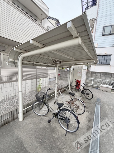 地下鉄中央線 高井田駅 徒歩6分 2階建 築19年の外観写真