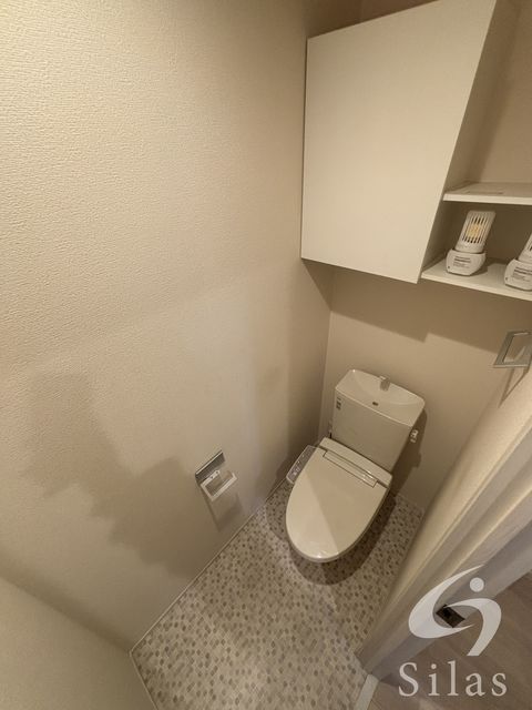 地下鉄谷町線 大日駅 徒歩15分 2階建 築12年のトイレ写真
