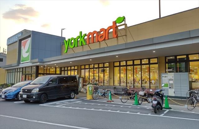 スーパー　ヨークマート 戸塚深谷町店（スーパー）まで2392m
