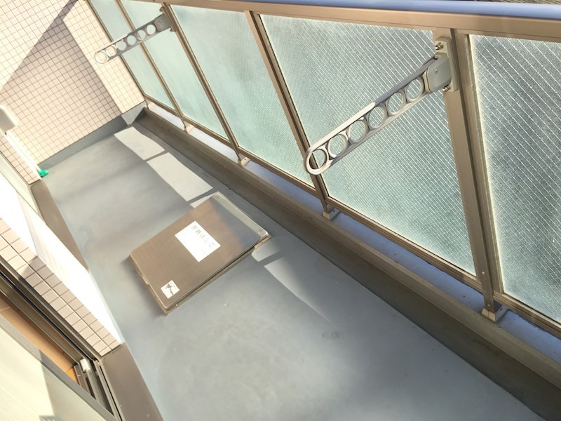 バルコニー　同建物、他号室写真参照