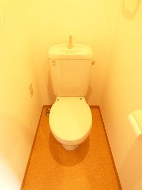シャルマンBのトイレ写真