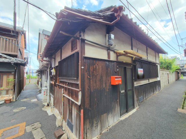 杉山連棟の建物外観