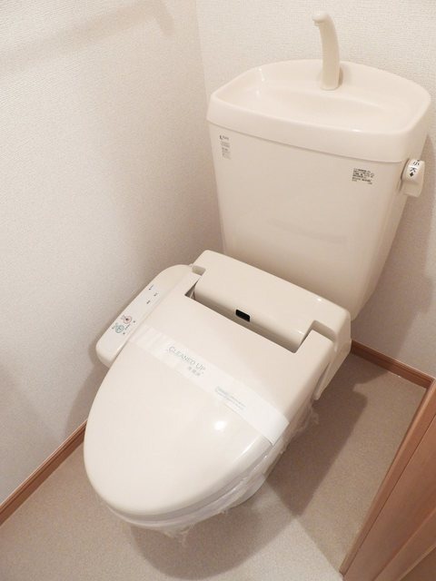 【呉市川尻町小仁方のアパートのトイレ】