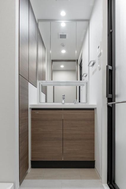 洗面設備　忙しい朝には欠かせない洗面所です