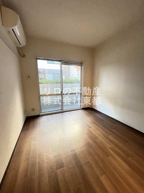 居室・リビング　明るい雰囲気で暮らしやすい！優しい質感の室内がオススメ☆