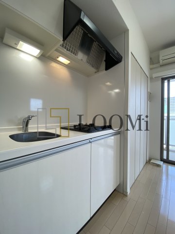 キッチン　レジディア谷町　システムキッチン