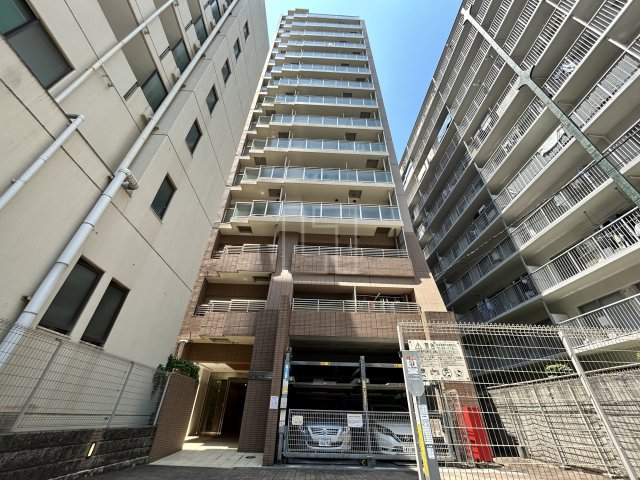 建物外観　レジディア谷町　外観