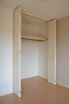 収納　クローゼット