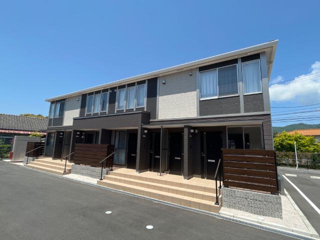 エントランス　外観写真（昼）