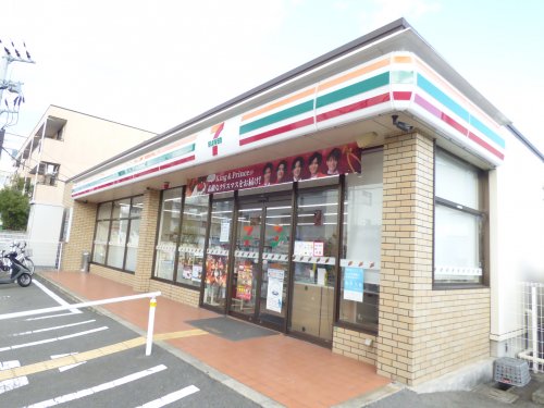 コンビニ　セブンイレブン 尼崎南武庫之荘2丁目店（コンビニ）まで33m