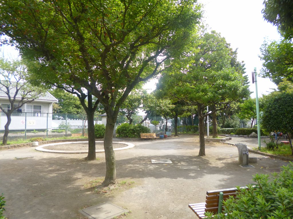 公園　小日向公園（公園）まで381m