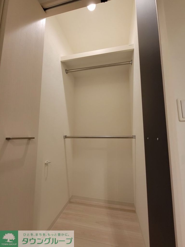 収納　お問合せは(株)タウンハウジング東京へ