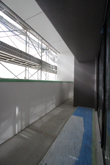 バルコニー　※同間取り別室の参考写真です