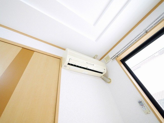 その他設備　エアコンもしっかり設置されております。