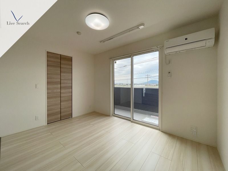 居室・リビング　同型イメージ