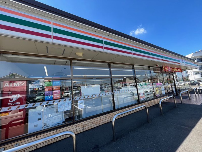 コンビニ　セブンイレブン黒須１丁目店（コンビニ）まで200m