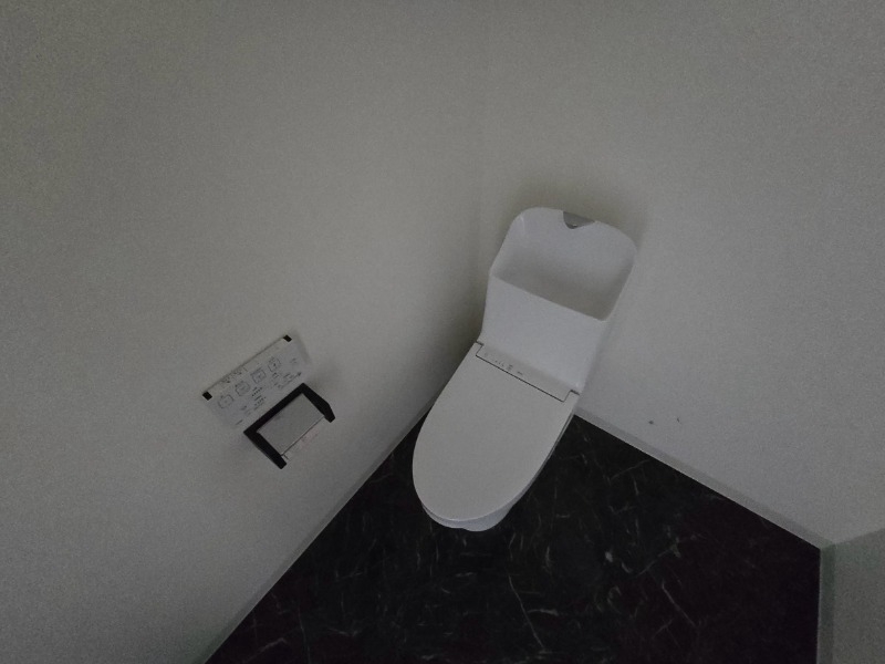 トイレ　トイレです。ウォシュレット付を探している方、おすすめです！