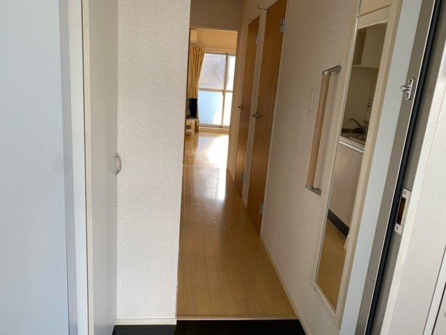 玄関　落ち着いた玄関です