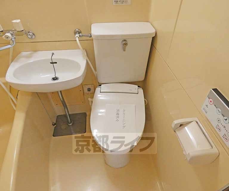 トイレ　ユニットバスです。