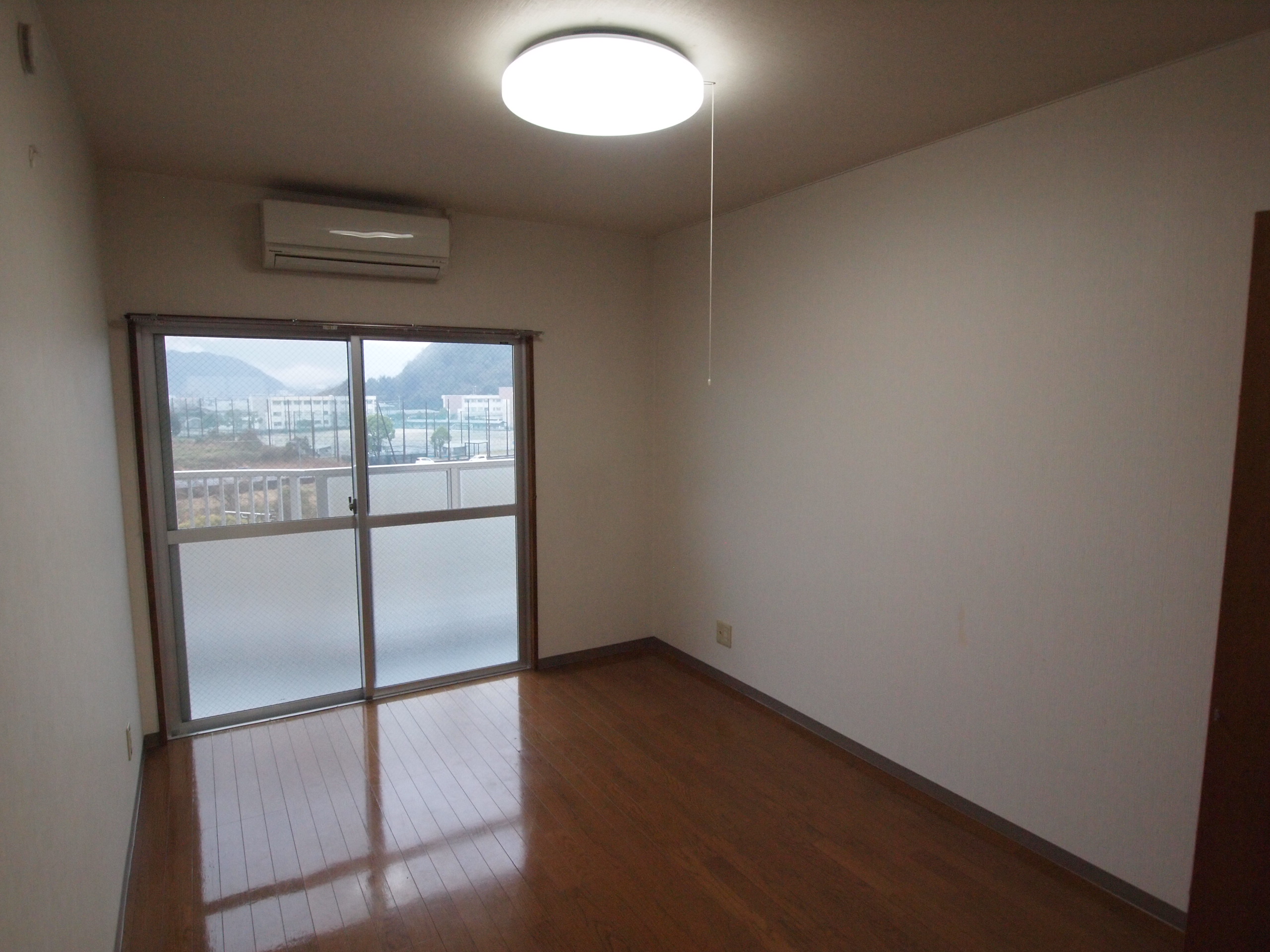 CaSa YaMaNa Aの居間写真