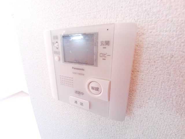セキュリティ　来訪者が一目で分る便利なモニターホン