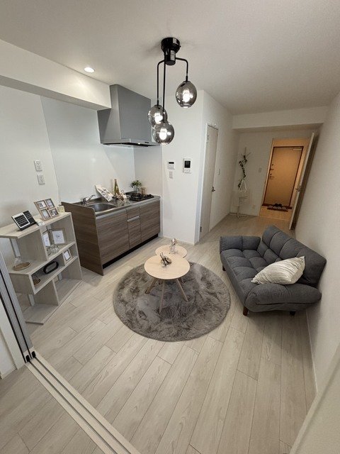 居室・リビング　ＣＧで家具等を配置したもので家具等は含まれません