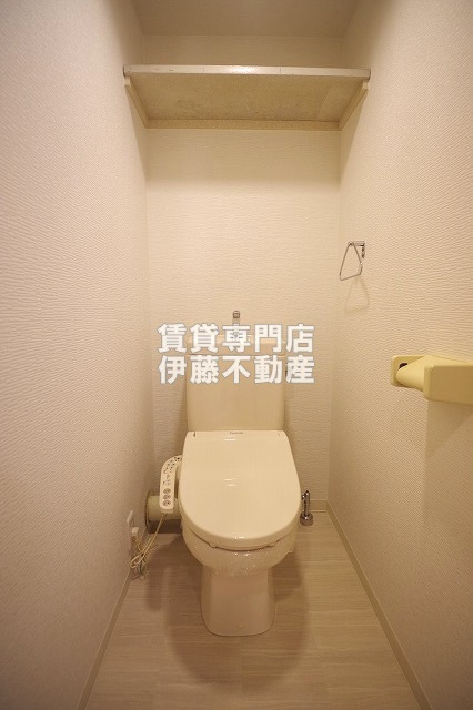【名古屋市西区八筋町のマンションのトイレ】