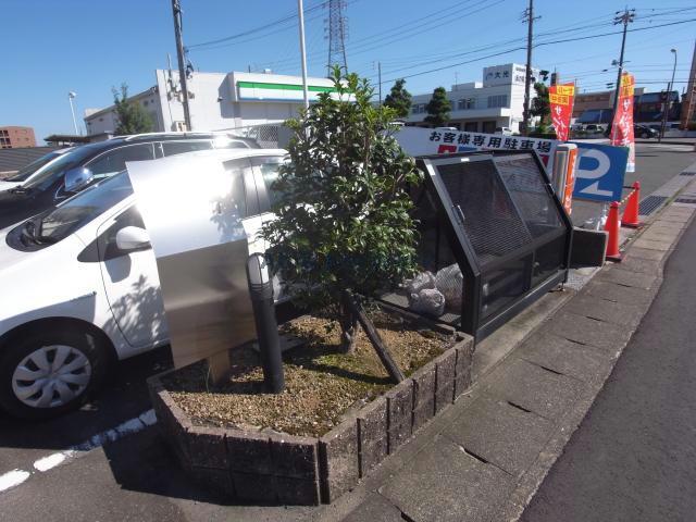 【岐阜市茜部菱野のアパートのその他】