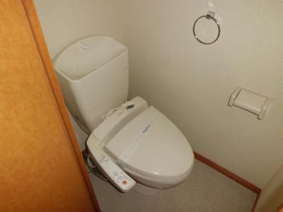 トイレ　快適なウォッシュレット。