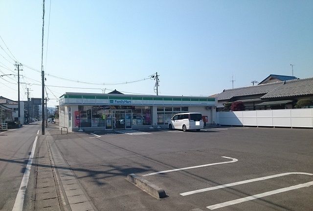 【岩沼市相の原のアパートのコンビニ】