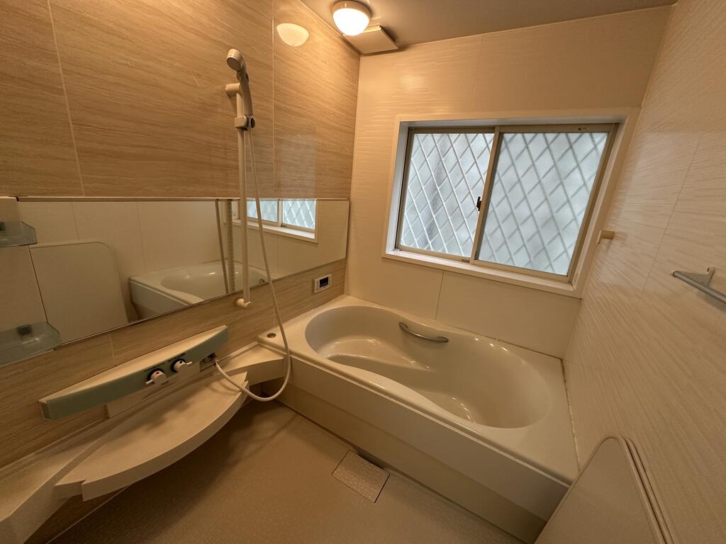 芦屋市西山町21番Residenceの風呂写真