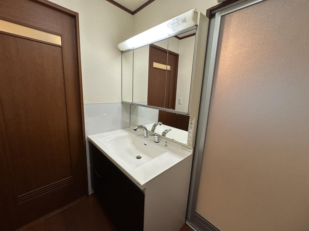 芦屋市西山町21番Residenceの内装写真