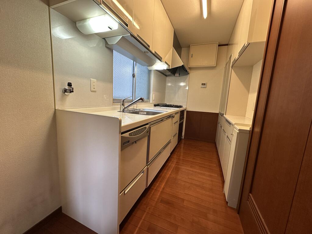 芦屋市西山町21番Residenceのキッチン写真