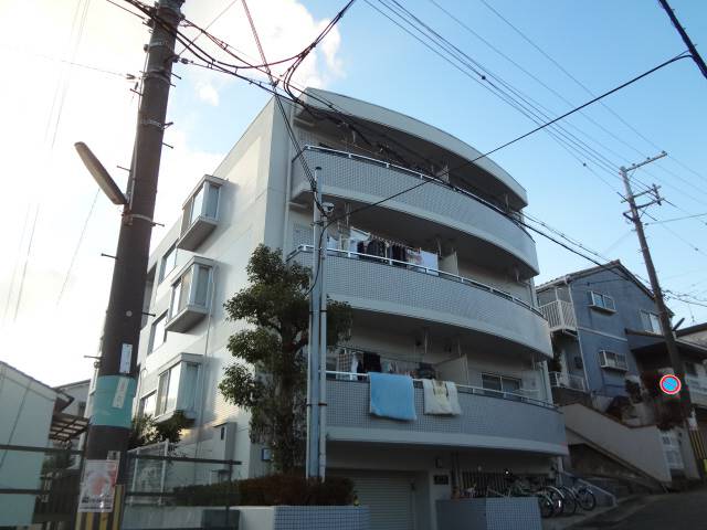 建物外観　Relief片山町