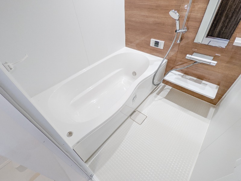 バス・シャワールーム　図面と現状に相違がある場合には現状を優先