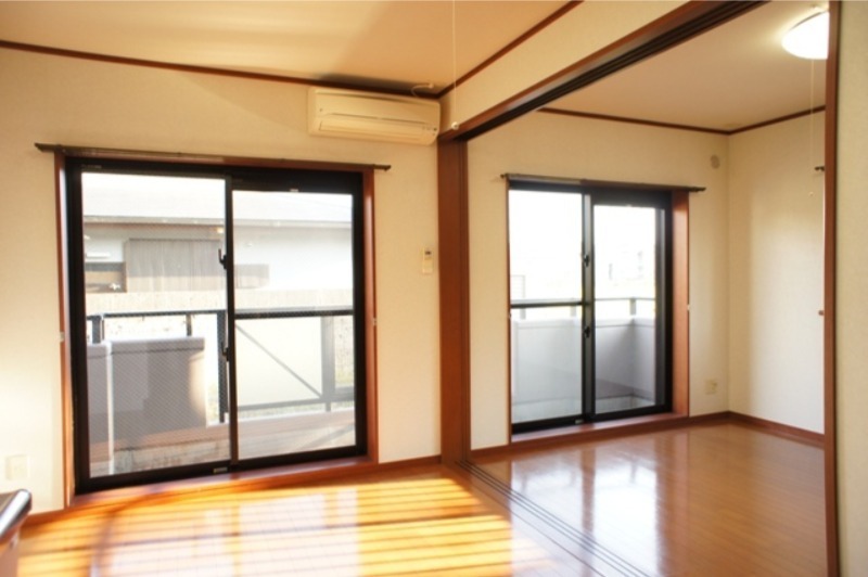 居室・リビング　図面と現状に相違がある場合には現状を優先