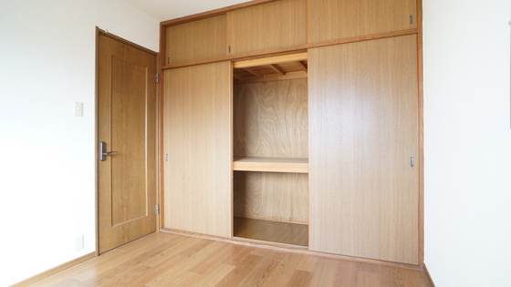 収納　クローゼット