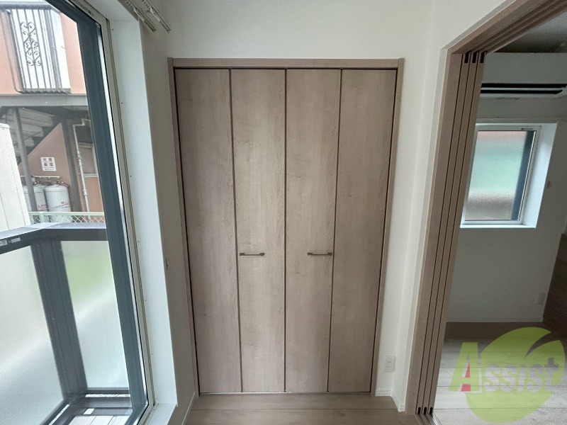 収納　大きめの収納です。有効活用してお部屋を広く使えますね。