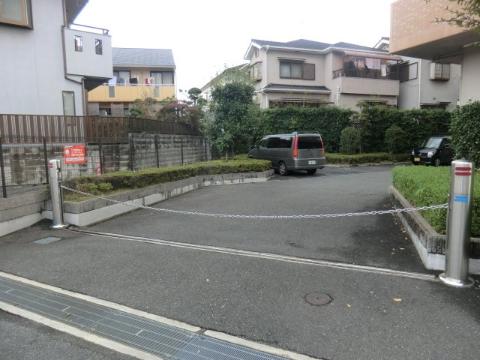 カモミール・ブラン　その他共有部分　駐車場
