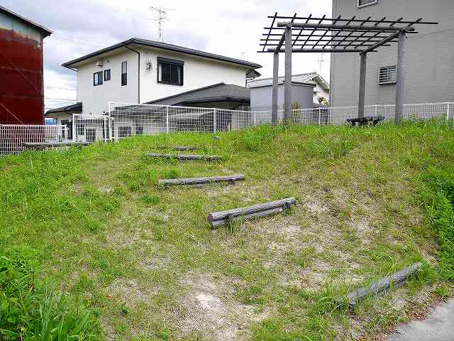 公園　六条西１丁目公園（公園）まで111m