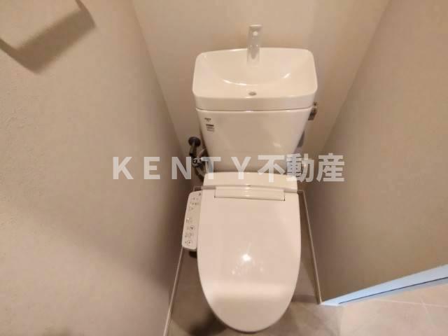 トイレ　清潔感のあるトイレです