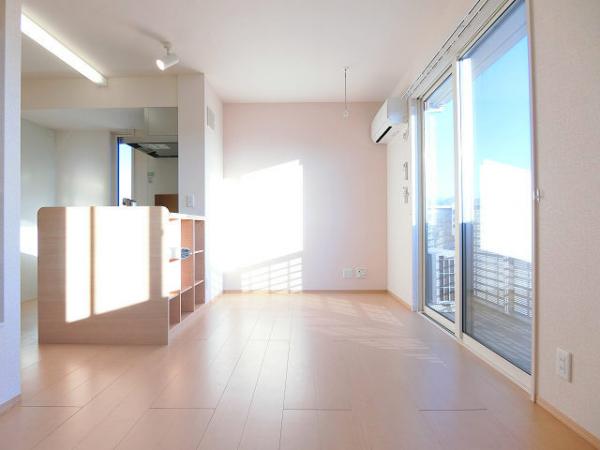 居室・リビング　★インターネット無料★１ＬＤＫ