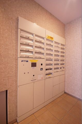 その他共有部分　不在時でも荷物を受け取れる、「あると便利な宅配BOX」