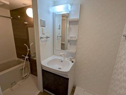 洗面設備　洗髪洗面化粧台