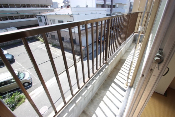 バルコニー　※別部屋の写真です